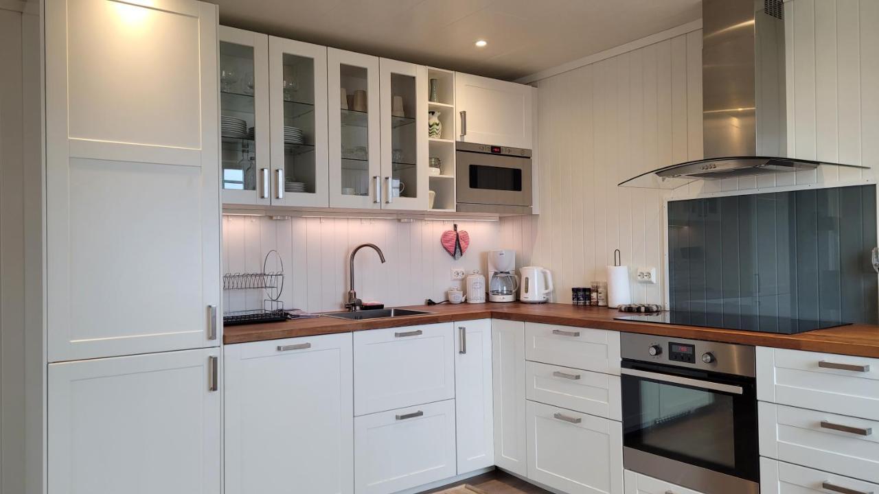 Haramsoy Holiday Apartment- Island Life North Екстериор снимка